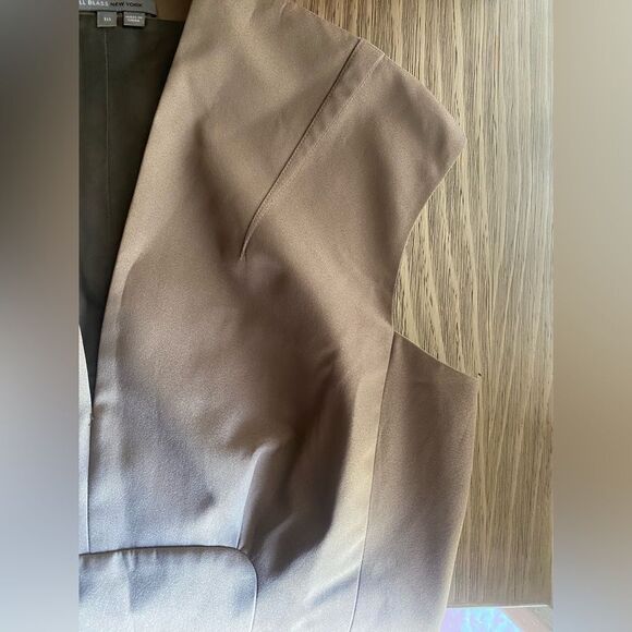 Bill Blass New York Top Woman Sz 10 Mocha Sleeveless structured Lined - Picture 5 of 14